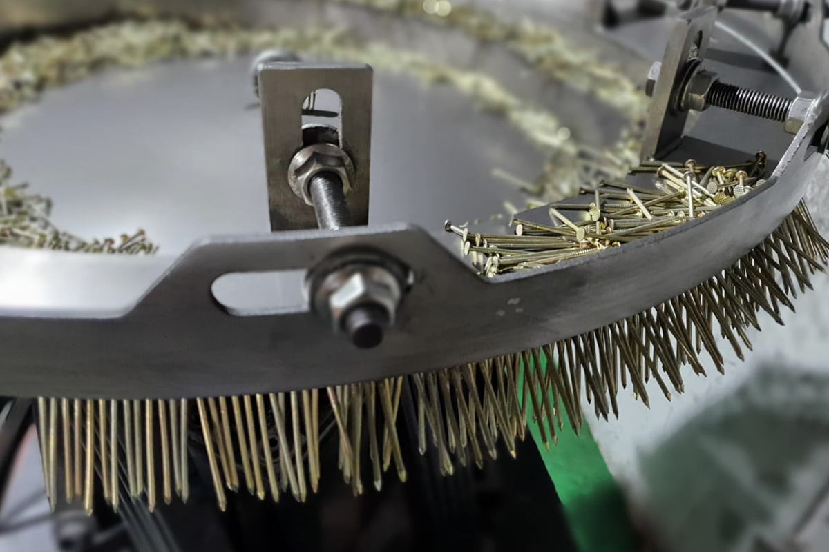 <span style="text-transform: none !important; display: inline;">Golden Coil Nails : Indonesia Mampu Produksi Paku Tembak Sendiri</span>